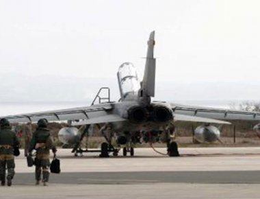 Διάσκεψη Γενεύης: Κατά 50% θα μειώσει τη στρατιωτική παρουσία της στην Κύπρο η Βρετανία